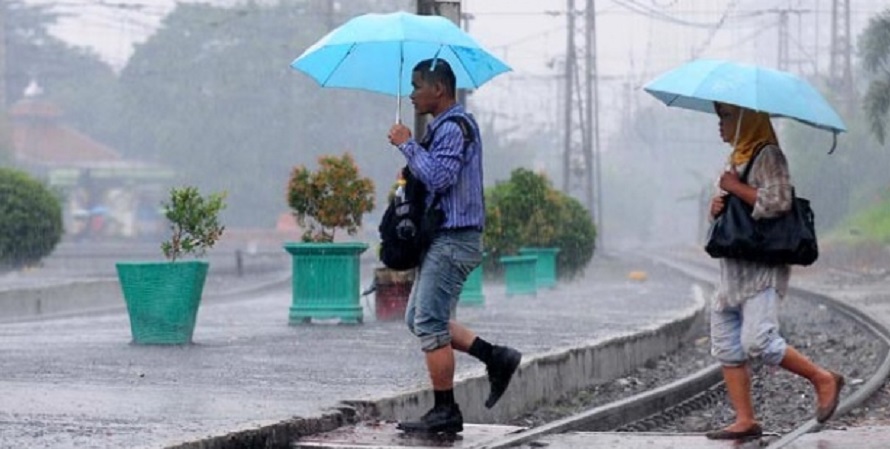    Ahad, Sebagian Jakarta Berpotensi Hujan